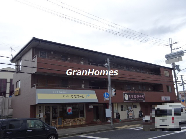 サングリーン衣笠の外観