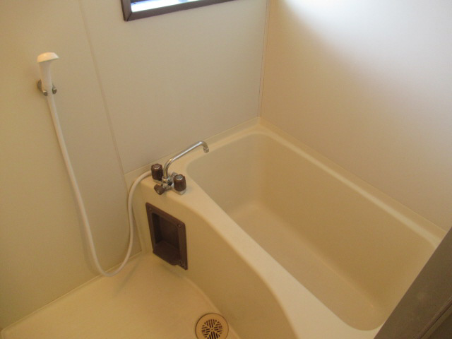 サングリーン衣笠の浴室