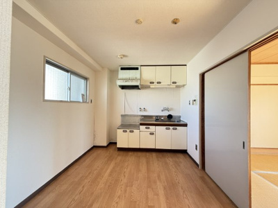 【居間・リビング】 | 汎愛ハイツ