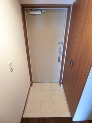 【玄関】 | ディアレイシャス中野新橋