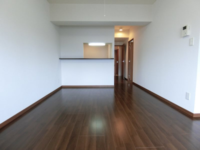 【居間・リビング】 | ディアレイシャス中野新橋 | 12.8帖のきれいなLDK。