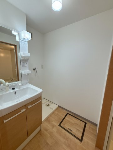 エリオにしの台の洗面所