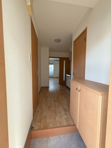 エリオにしの台の玄関