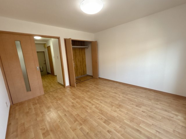 エリオにしの台の内装