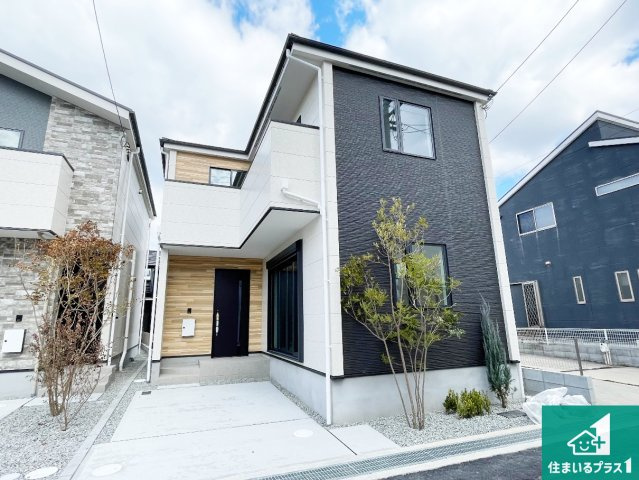 箕面市稲　第1期　新築一戸建ての外観|安心の10年保証！外観を美しく保ち、雨水で汚れを落とします！気になることがありましたら、お気軽にお問い合わせください！