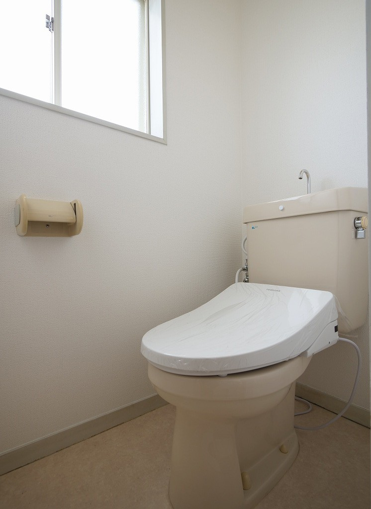 メゾン宮下のトイレ|※写真は別の部屋のものです。