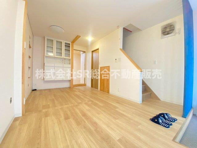 東鴻池町1丁目中古戸建の洋室|事務所・店舗として使えます！