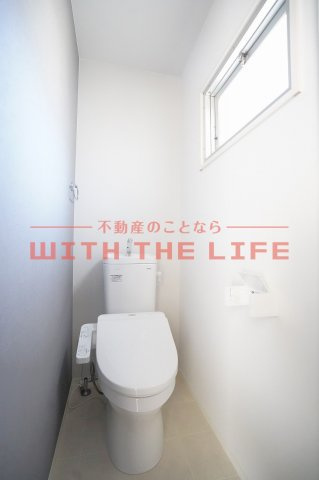 ニューコーポ高田【キャッシュバック対象物件】のトイレ|ゆったりとした空間のトイレです