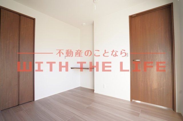 ニューコーポ高田【キャッシュバック対象物件】の洋室|きれいな洋室です