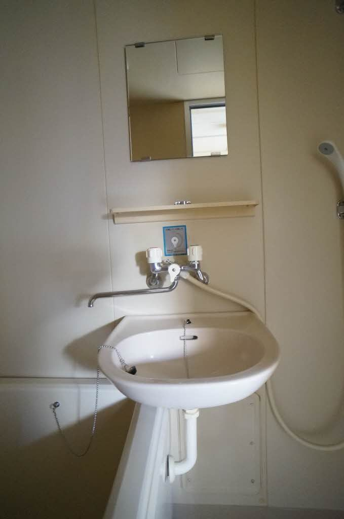 プレシオーサ東黒石野の洗面所