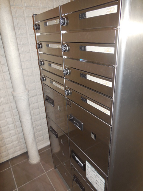 メゾンかむろ坂のロビー