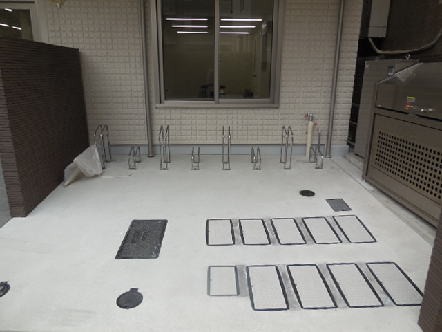 メゾンかむろ坂の駐車場