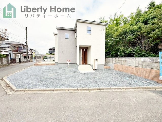 第1石岡市旭台　新築戸建の駐車場