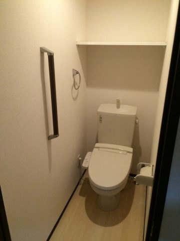 レオネクストトゥリーベルのその他|温水洗浄便座付