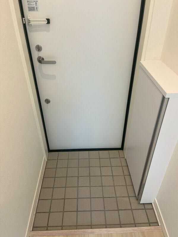 パラディーゾ戸田の玄関