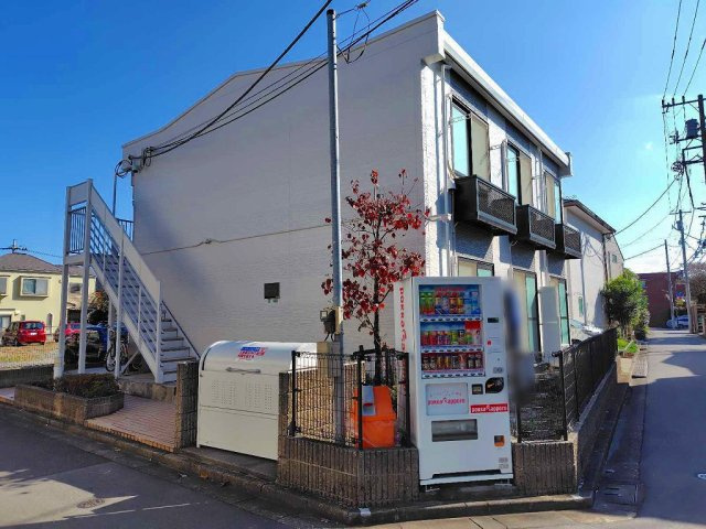 レオパレスエーデルワイスの外観