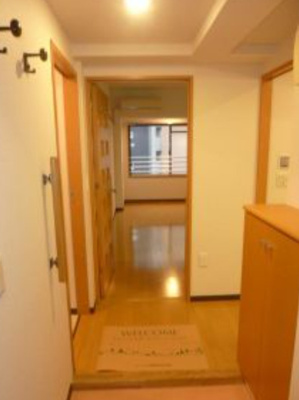 【玄関】 | ARTERE東日本橋 | 明るい玄関です