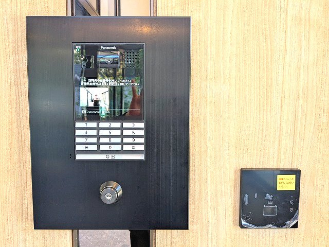 geo ent上野稲荷町の設備|タッチキーのモニター付オートロックセキュリティです