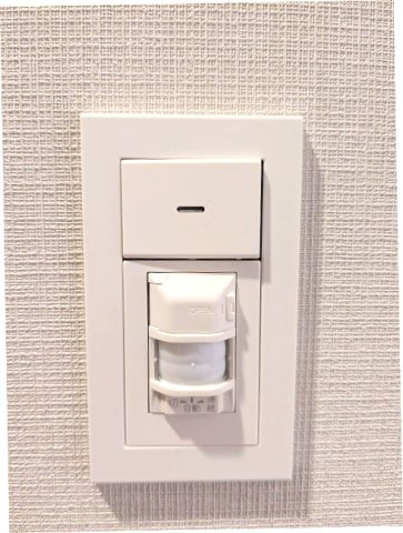 geo ent上野稲荷町の設備|人感センサー付玄関ライト