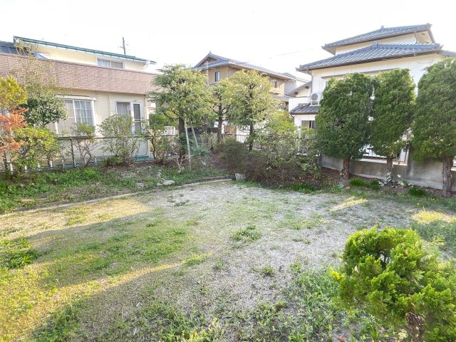下今池住宅の庭