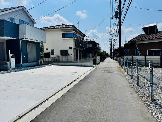 八王子市　大楽寺町　新築一戸建て　１期の前面道路含む現地写真|～南4ｍ道路に面しています～