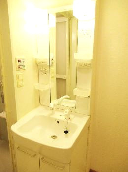 【独立洗面台】 | グランブル | シャワー付☆神戸市垂水区　グラン　ブル☆