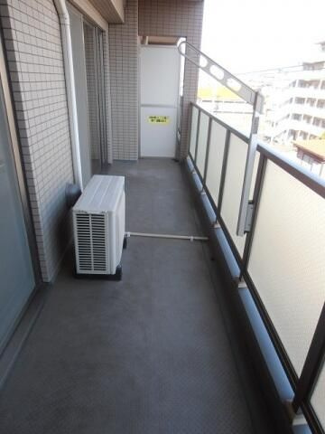 セルアロームのバルコニー