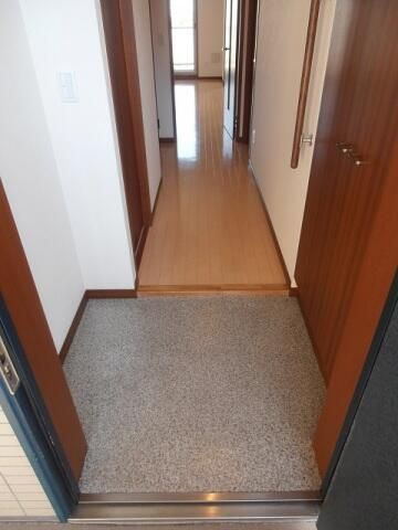 セルアロームの玄関