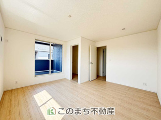 【洋室】 | CRADLEGARDEN宇都宮市今宮第3　1号棟 | 南向きで陽当たりの良い洋室♪風通しもよく快適です☆