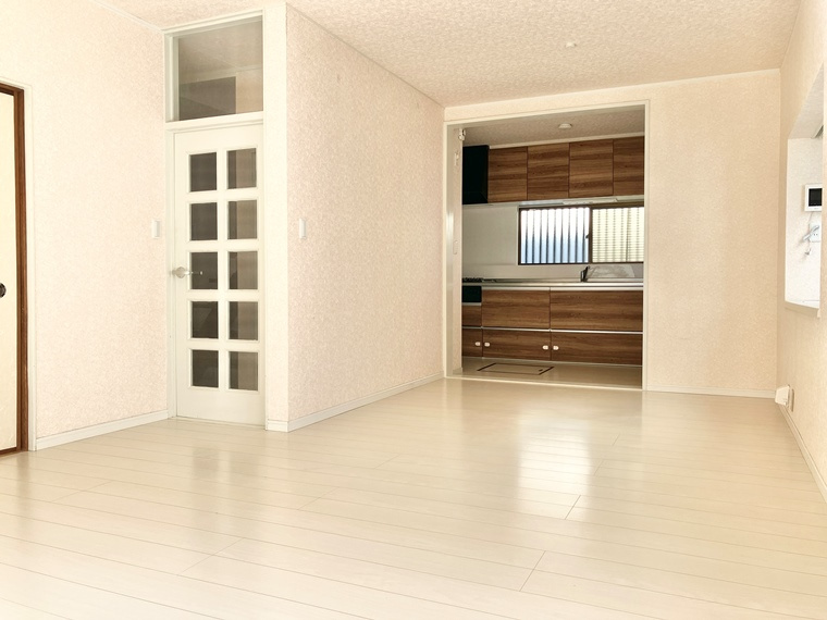 王子台戸建の居間・リビング