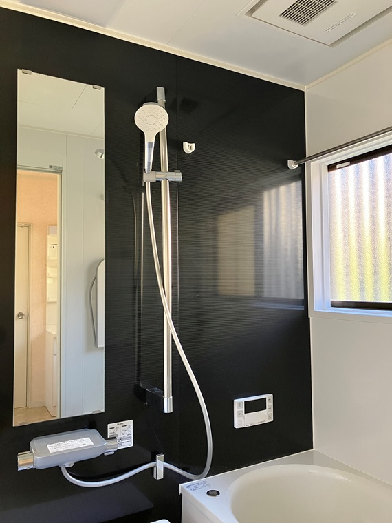 王子台戸建の浴室