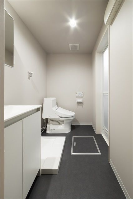 プロローグのトイレ