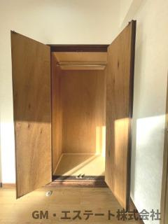 宮崎市恒久5丁目　中古住宅の収納