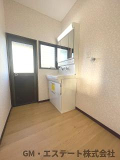宮崎市恒久5丁目　中古住宅の脱衣所
