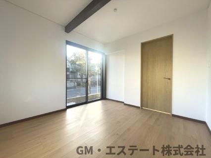 宮崎市恒久5丁目　中古住宅の洋室