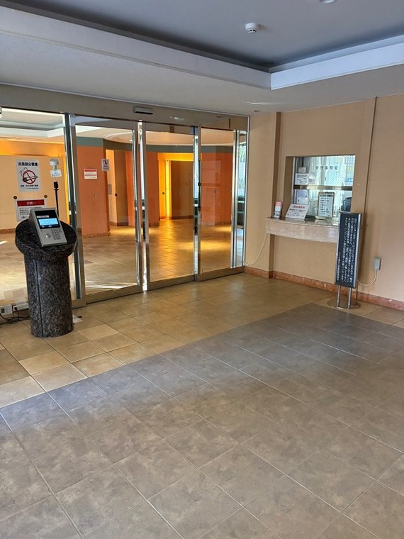 クリオ溝の口壱番館のエントランス