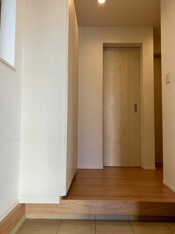 仲池上戸建のロビー