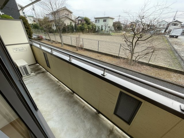フォリオ春日部のバルコニー