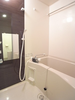 リブリ・brancheの浴室