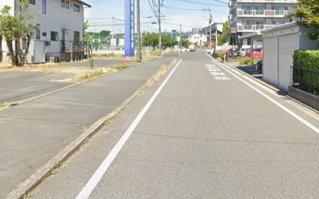 上葛原一丁目（2期）の前面道路含む現地写真