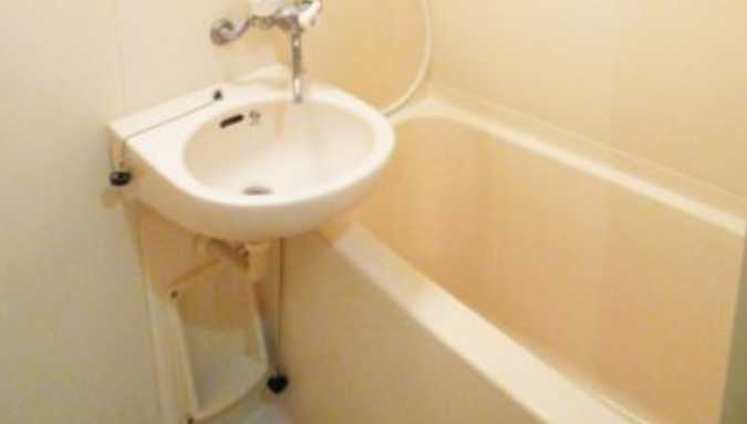 メゾンヌーヴェル　ペット相談　オートロック　角部屋の浴室