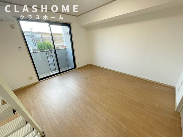 ボン・ソレーユ池端　　刈谷市近郊の賃貸はクラスホームの居間・リビング|同物件の別部屋になります。