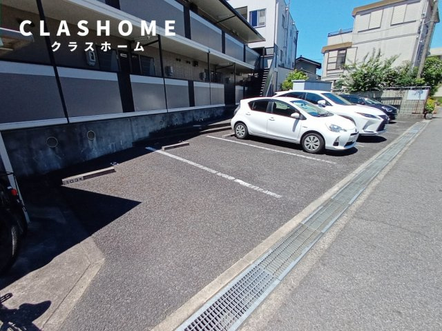 ボン・ソレーユ池端　　刈谷市近郊の賃貸はクラスホームの駐車場