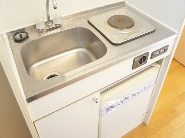 レオパレスＧＬＯＲＹのキッチン