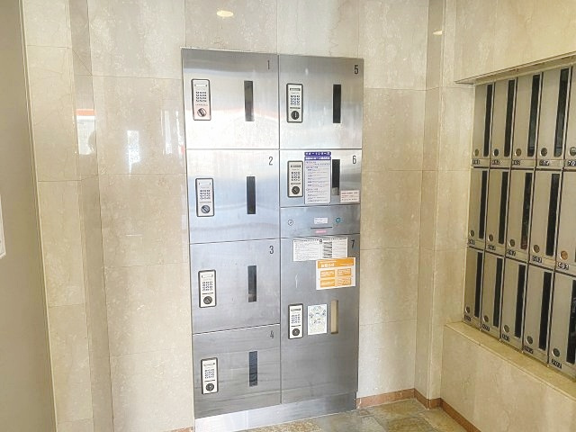 ヴェルステージ板橋本町のその他共用部分|宅配ボックスです。