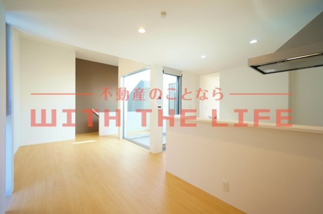 nido Amante(ニドアマンテ）【キャッシュバック対象物件】の居間・リビング|ゆったり過ごせるリビングです