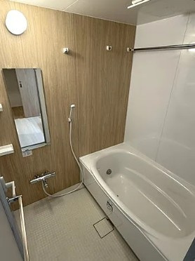 春日テラスの浴室