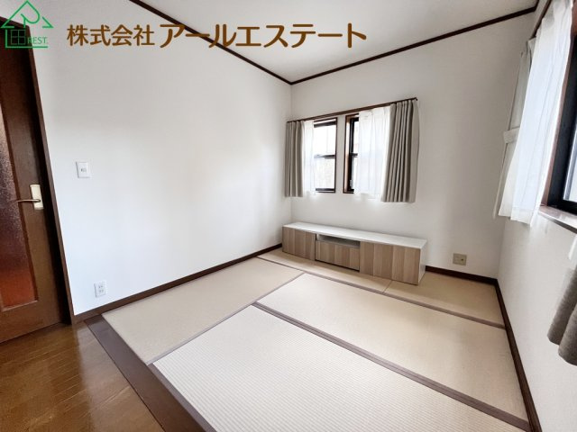 加古川市尾上町口里　　　山陽電鉄「浜の宮駅」徒歩6分の和室