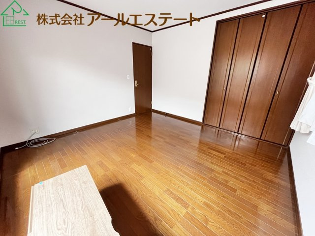 加古川市尾上町口里　　　山陽電鉄「浜の宮駅」徒歩6分の寝室