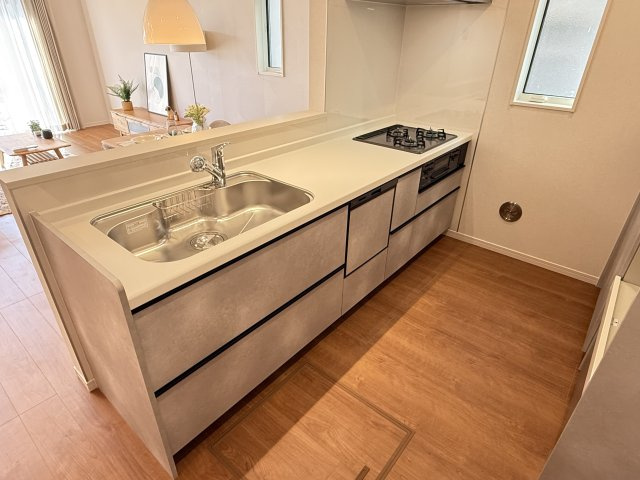 川越市大字安比奈新田　新築一戸建て　2号棟のキッチン|きれいなキッチンです